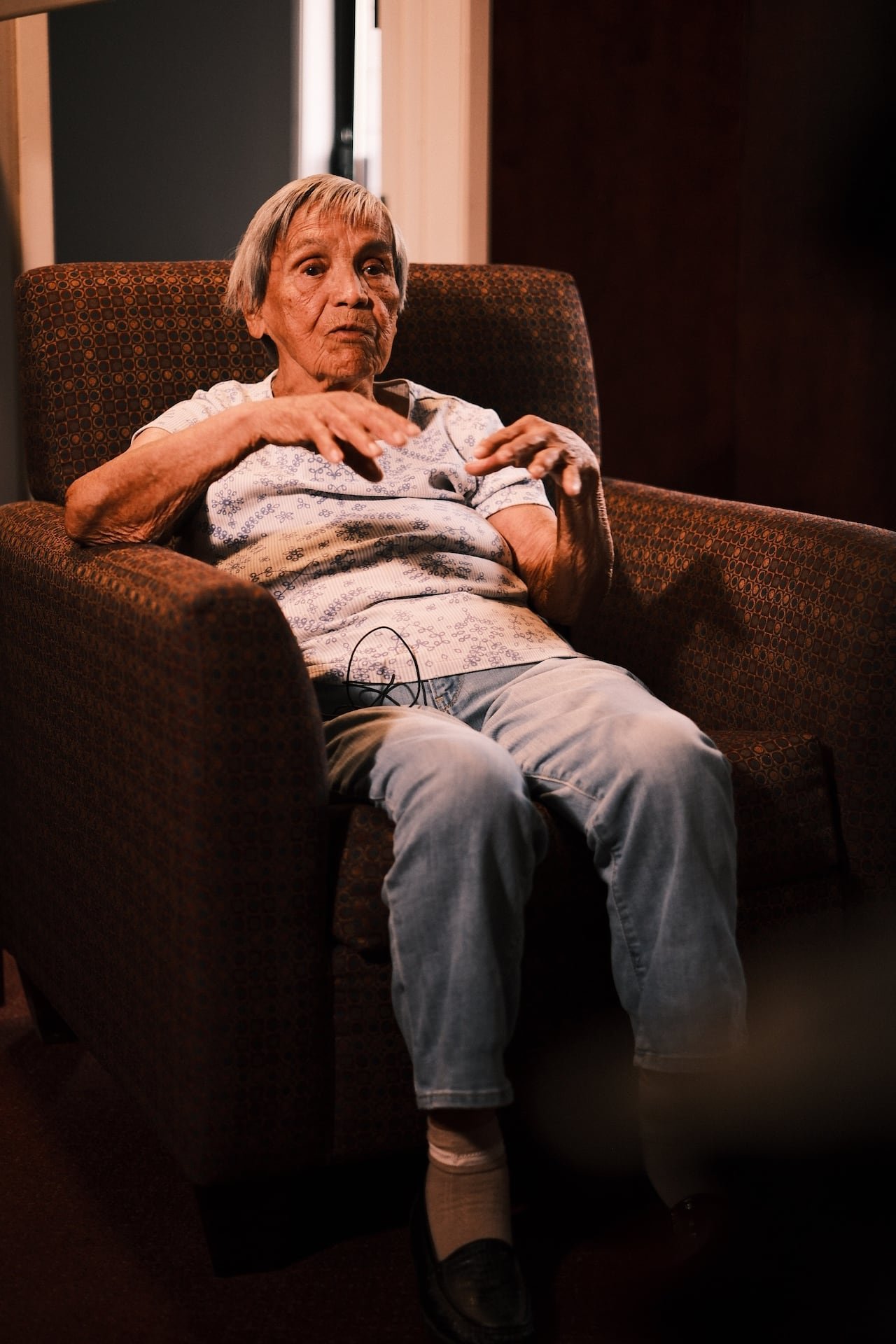 default-341 woman in chair